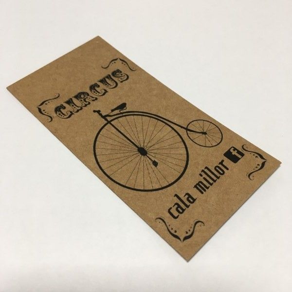 Etiqueta en Kraft con logo de bicicleta